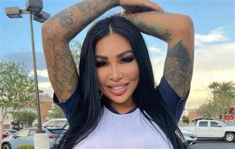 brittanya razavi onlyfans blowjob|Brittanya Razavi swimming pool blowjob OnlyFans leak free。